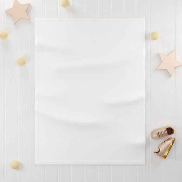 Cozy Soft Fleece Baby Blanket - Image 3
